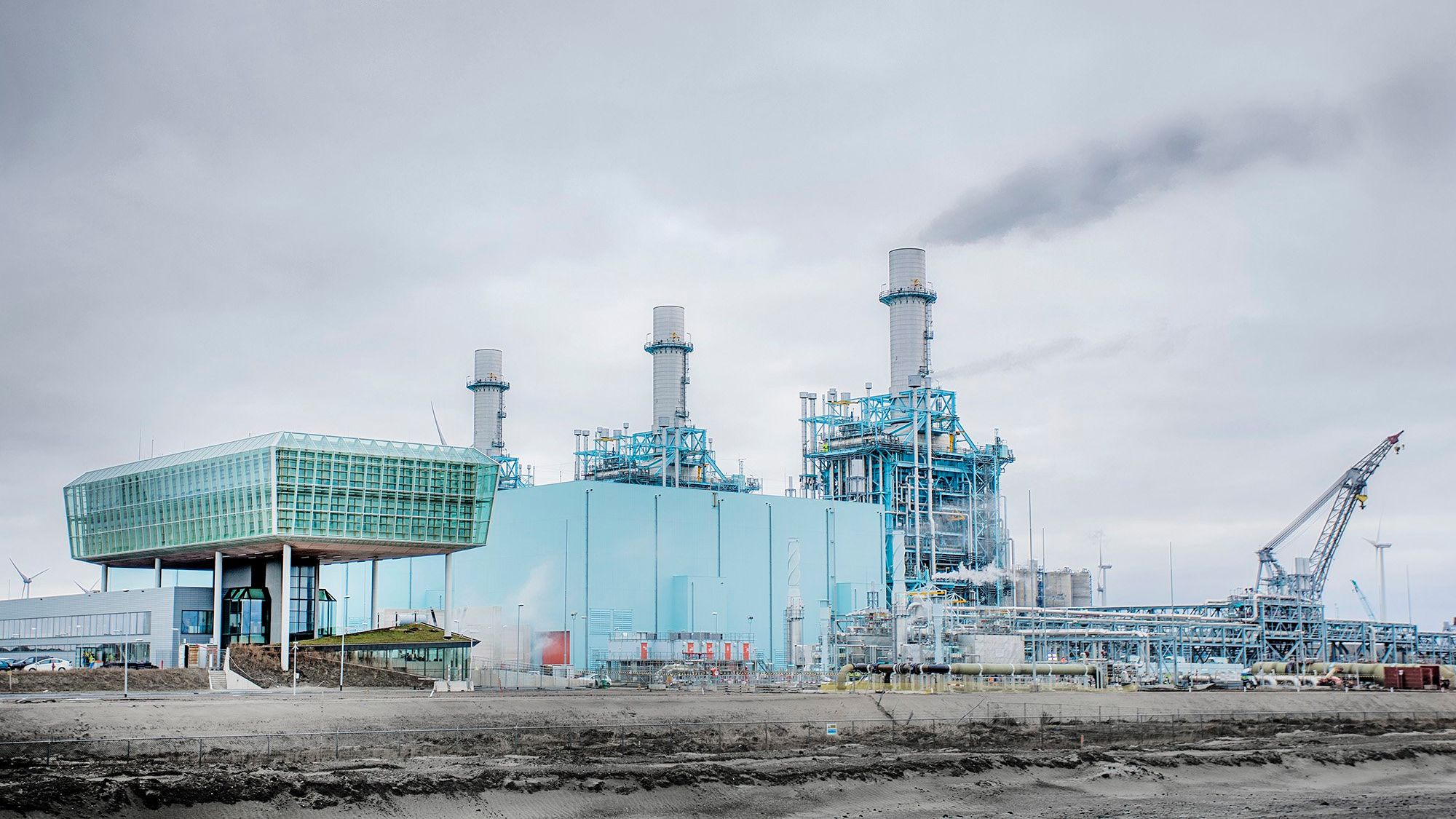 Nuon_magnum-centrale_eemshaven_gasgestookt