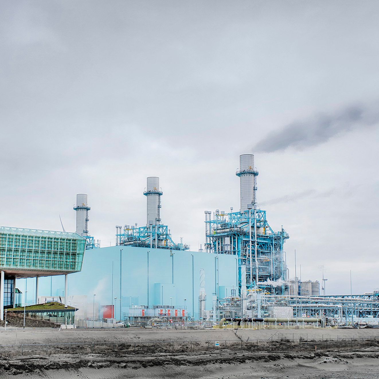 Nuon_magnum-centrale_eemshaven_gasgestookt
